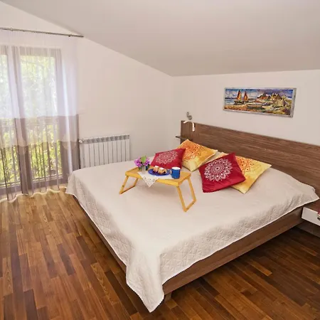 Apartment Riviera Blue With Seaview, Private Whirlpools And Parking Near Opatija Opric
