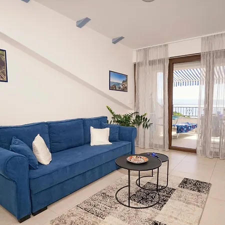 Riviera Blue With Seaview, Private Whirlpools And Parking Near Opatija *