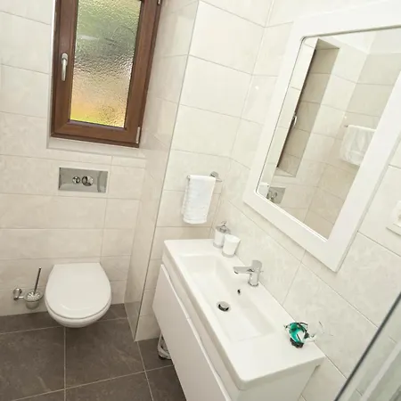 Riviera Blue With Seaview, Private Whirlpools And Parking Near Opatija Opric