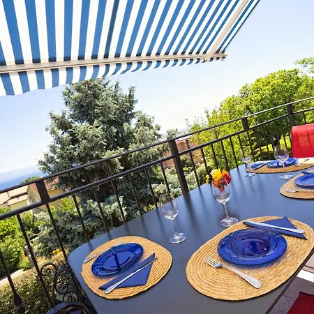 Riviera Blue With Seaview, Private Whirlpools And Parking Near Opatija *