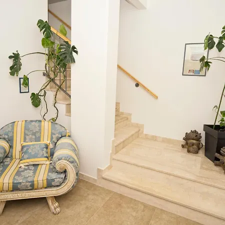 Apartment Riviera Blue With Seaview, Private Whirlpools And Parking Near Opatija
